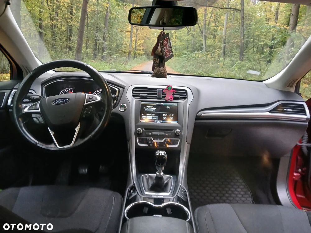 Ford Mondeo 2.0 TDCi Titanium - 12