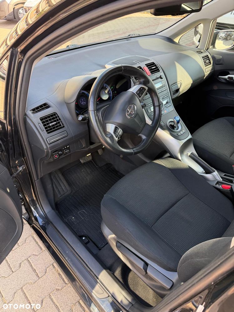 Toyota Auris - 6