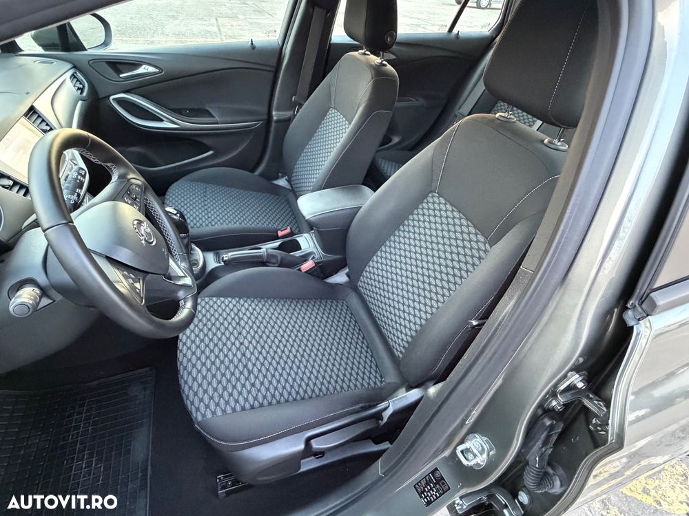 Opel Astra 1.6 D Start/Stop Dynamic - 12