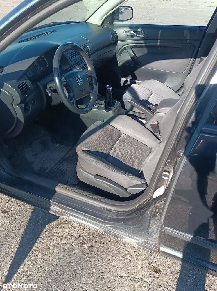 Skoda Superb 1.9 TDI Comfort - 5