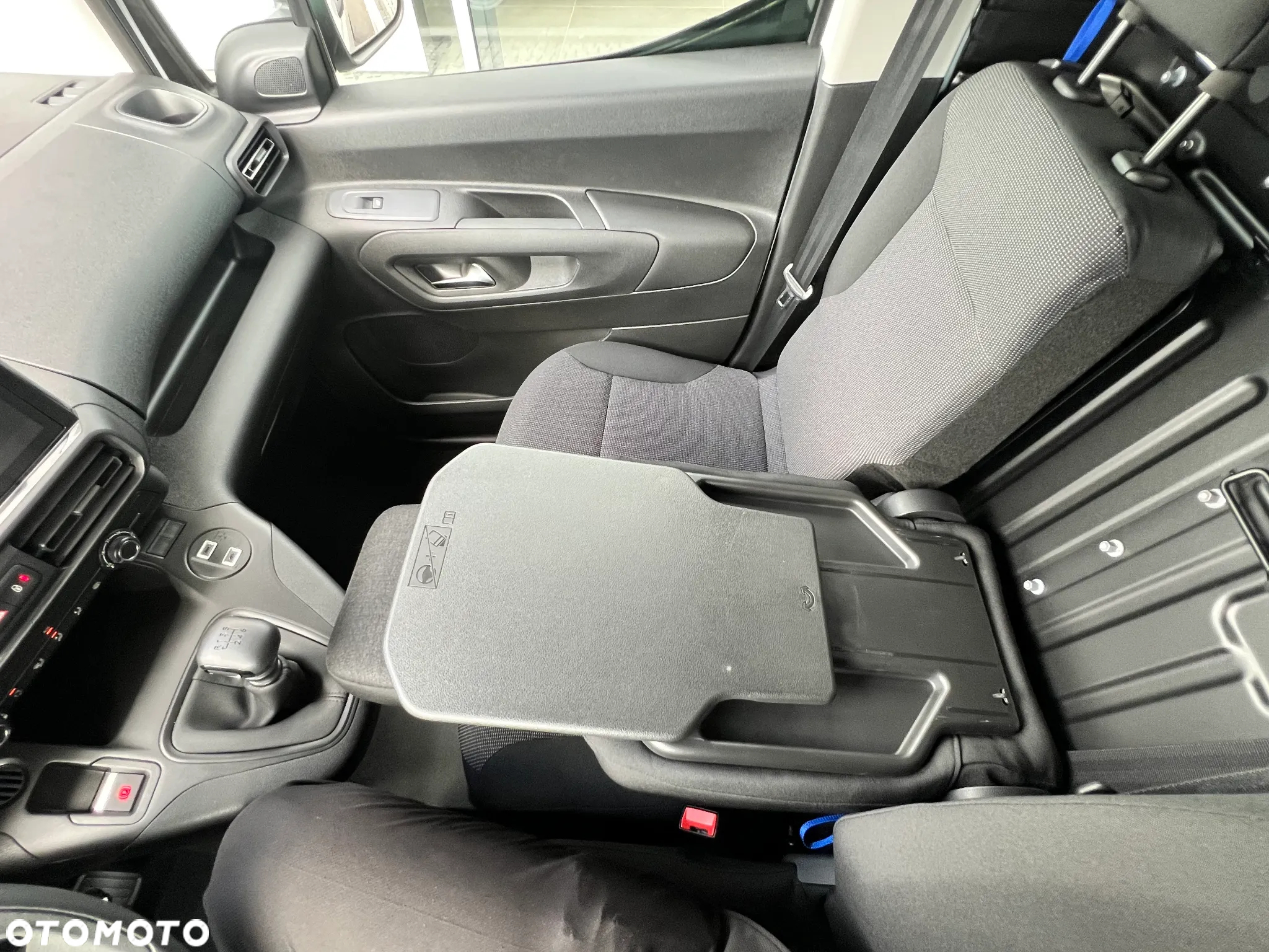 Citroën Berlingo XL 1.5 BlueHDI Feel S&S - 15