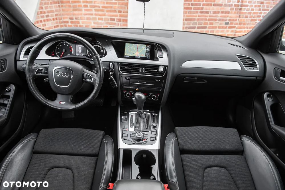 Audi A4 Avant - 27