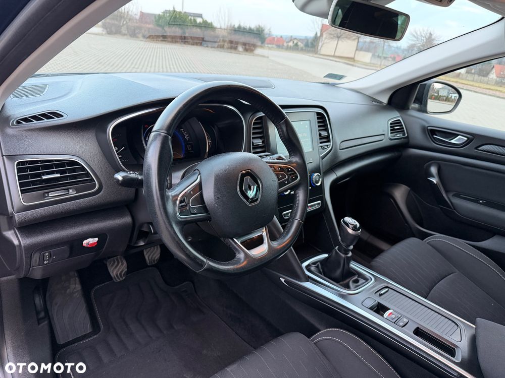 Renault Megane 1.5 Blue dCi Intens - 19