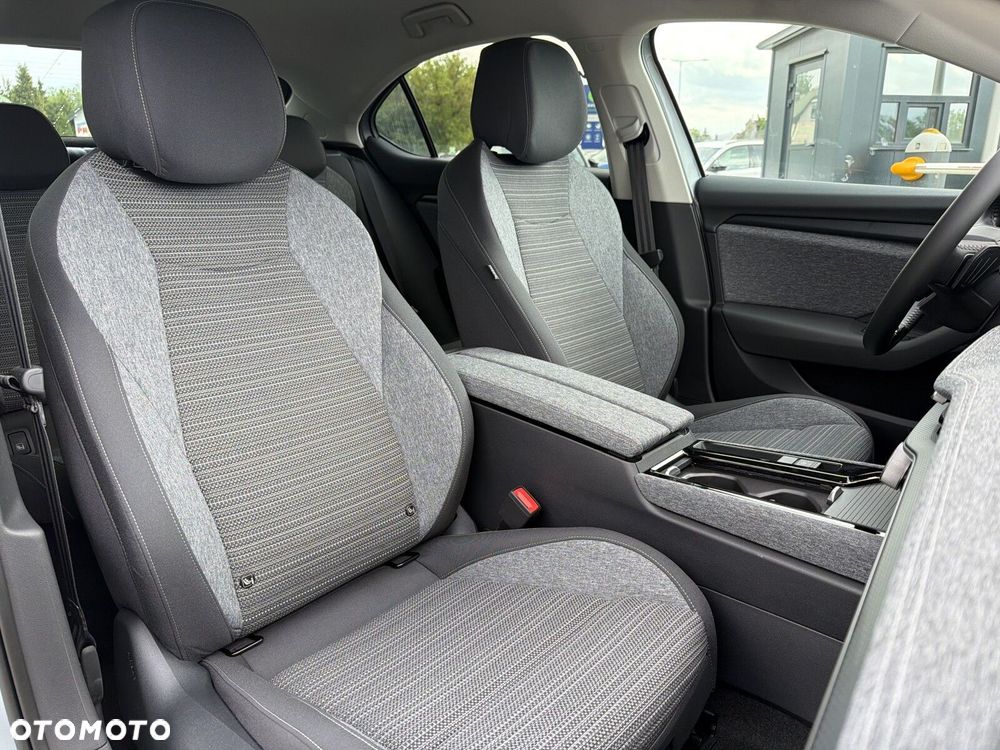 Skoda Superb 2.0 TSI Edition 130 DSG - 19