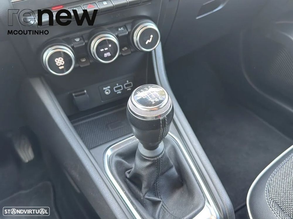 Renault Captur 1.0 TCe Techno - 17