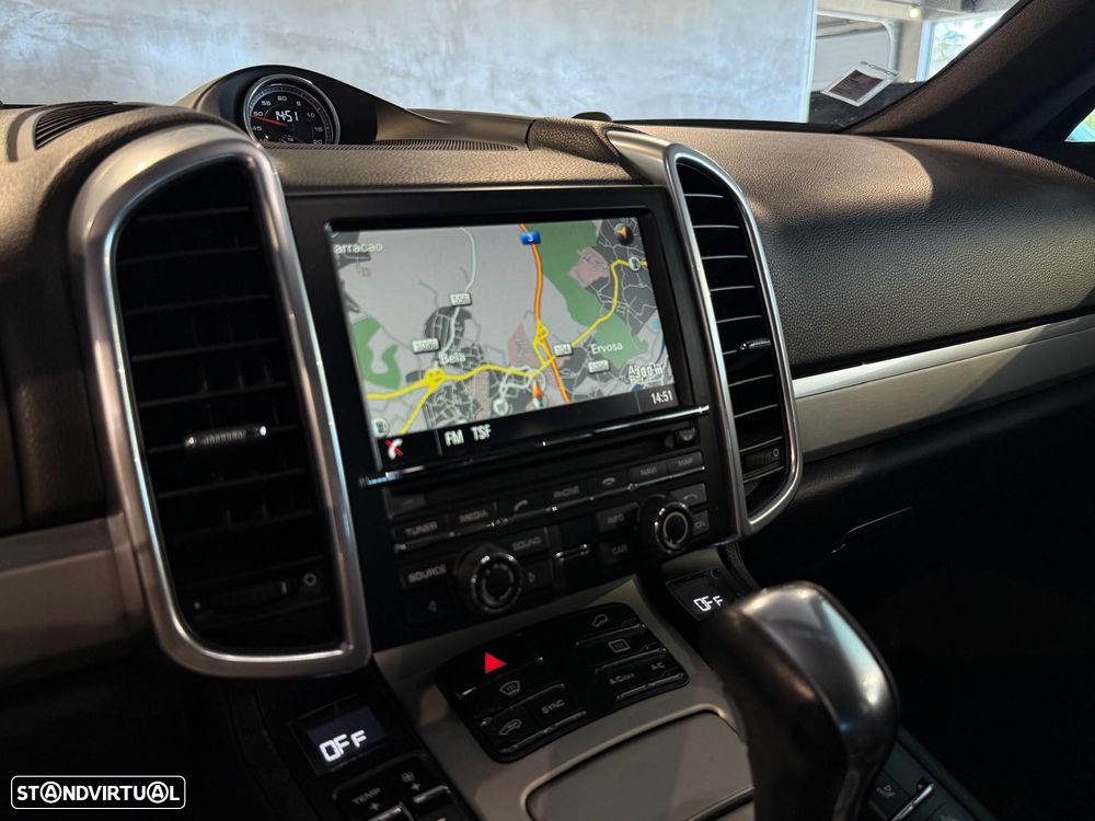 Porsche Cayenne Platinum Edition - 20