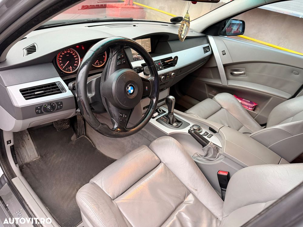 BMW Seria 5 520d Aut. - 14