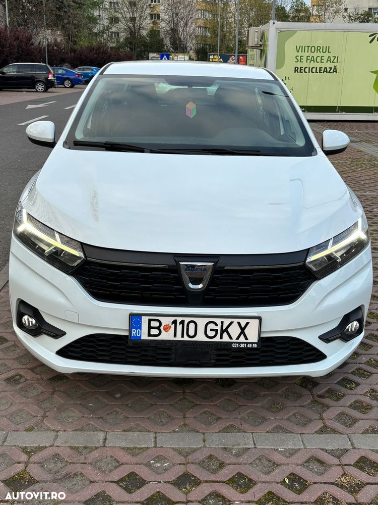 Dacia Logan TCe 90 Essential - 4