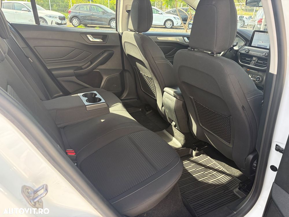 Ford Focus 1.5 EcoBlue Titanium X - 31