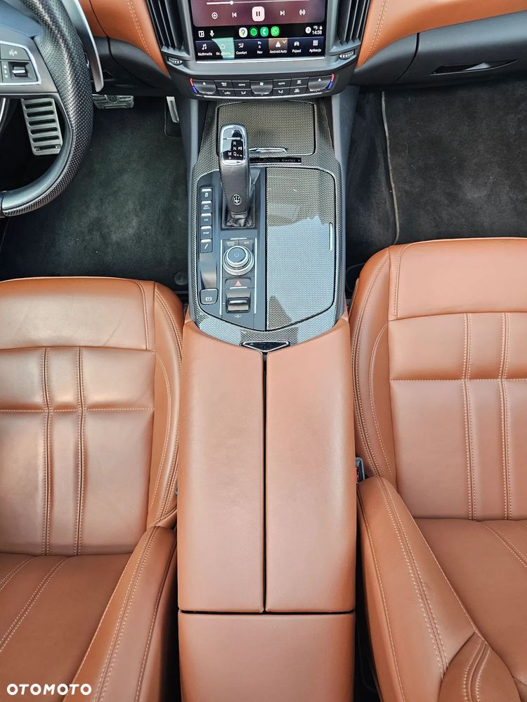 Maserati Levante GT Hybrid - 23