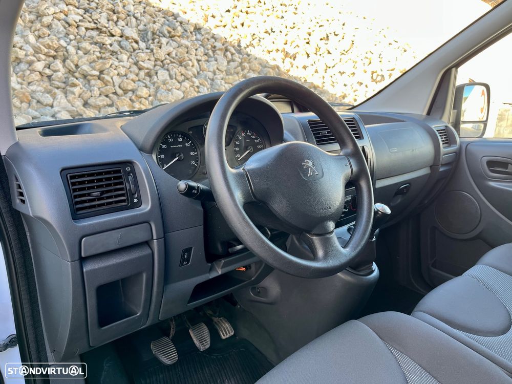 Peugeot Expert - 22