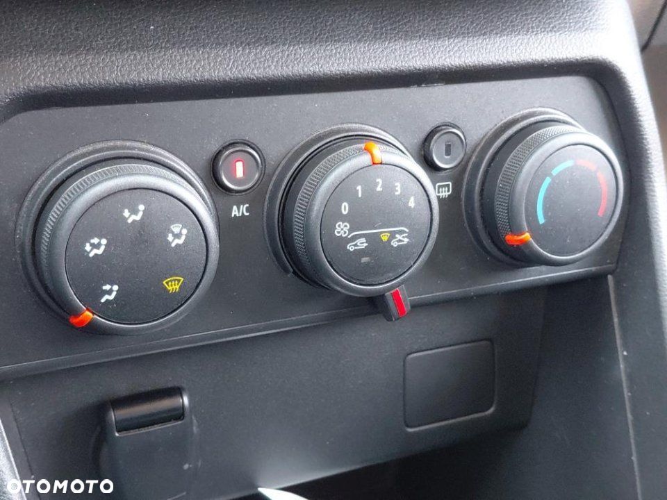 Dacia Sandero Stepway - 24