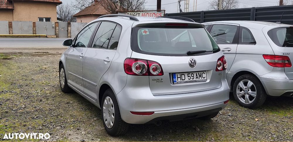 Volkswagen Golf Plus 1.6 TDI DPF Life - 4