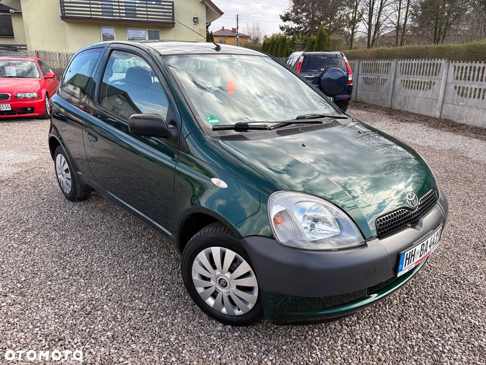 Toyota Yaris 1.0 Base - 9