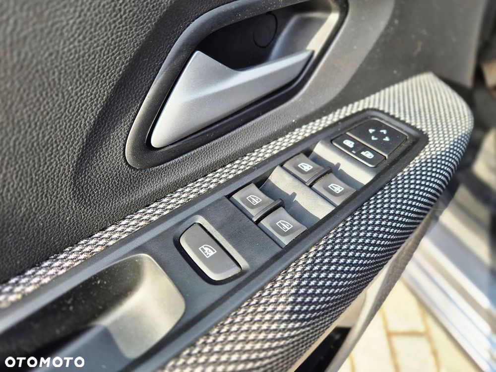 Dacia Sandero 1.0 TCe100 Expression - 17