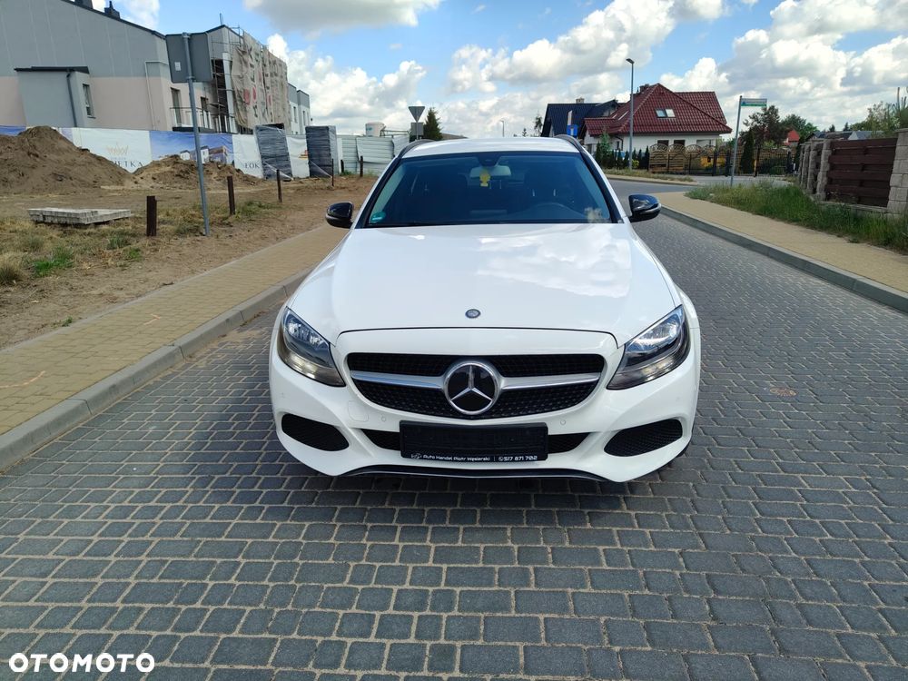 Mercedes-Benz Klasa C 200 d 9G-TRONIC - 13