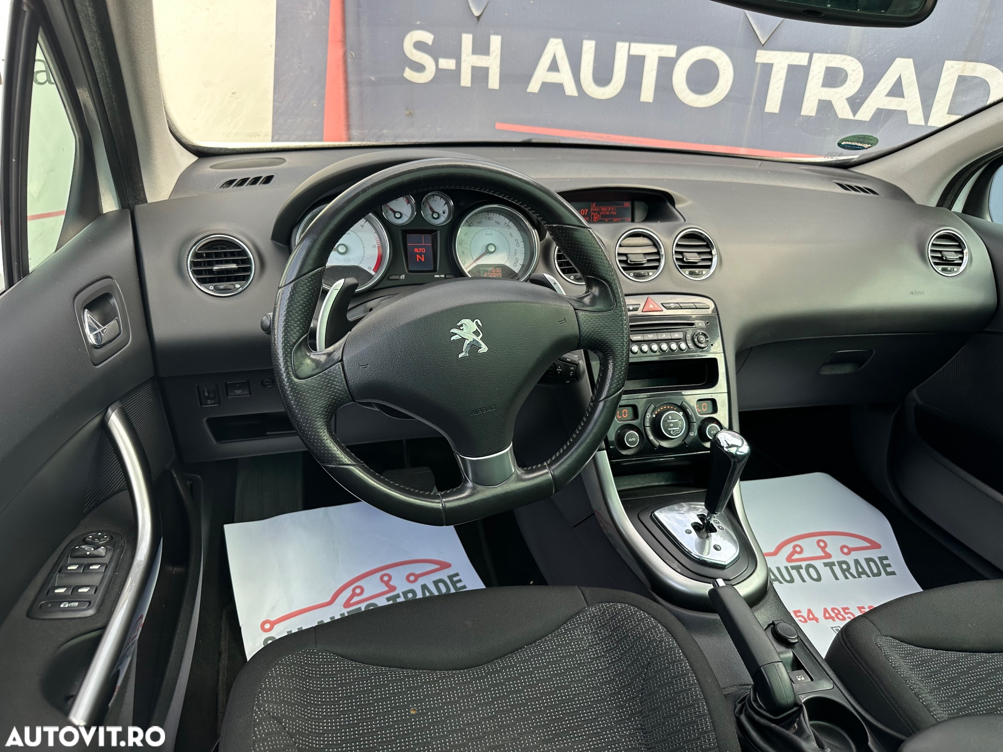 Peugeot 308 - 6