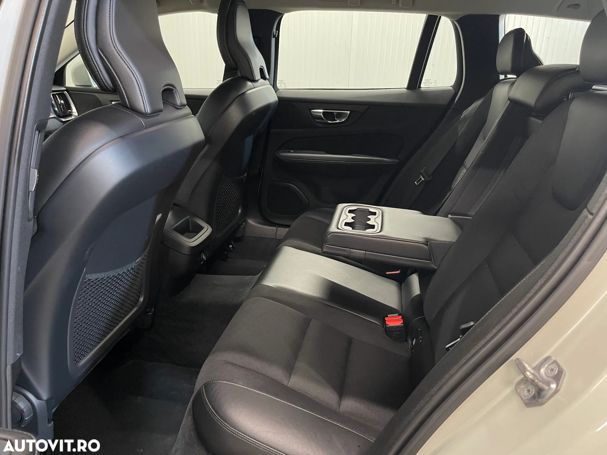 Volvo V60 D3 Geartronic Momentum - 11