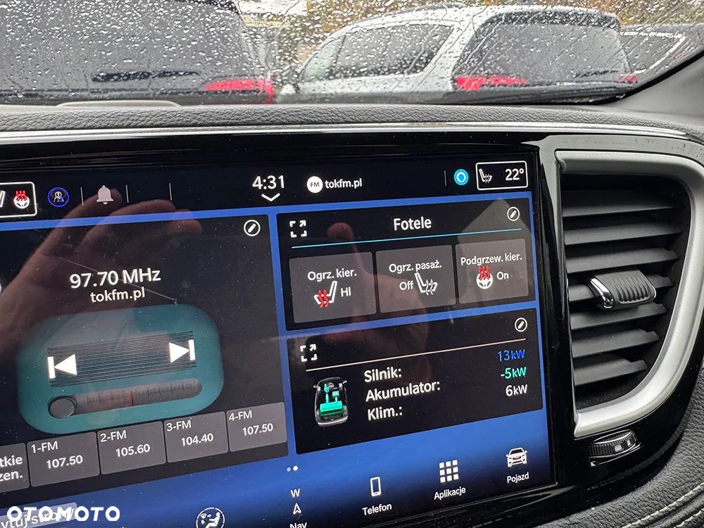 Chrysler Pacifica - 30