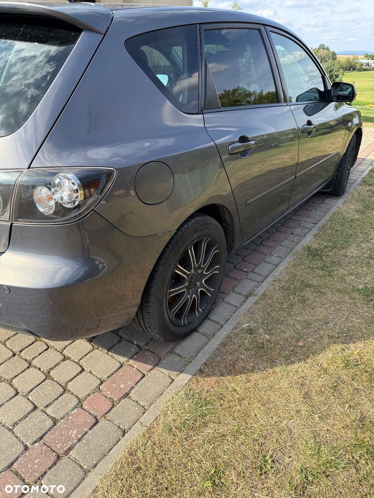 Mazda 3 - 3