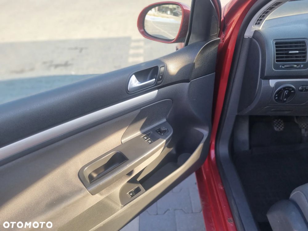 Volkswagen Golf V 1.4 TSI Comfortline - 18