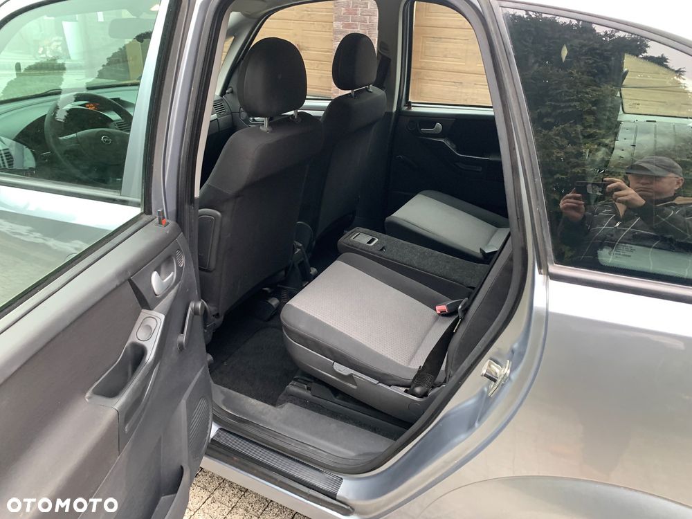 Opel Meriva 1.6 16V Essentia - 7