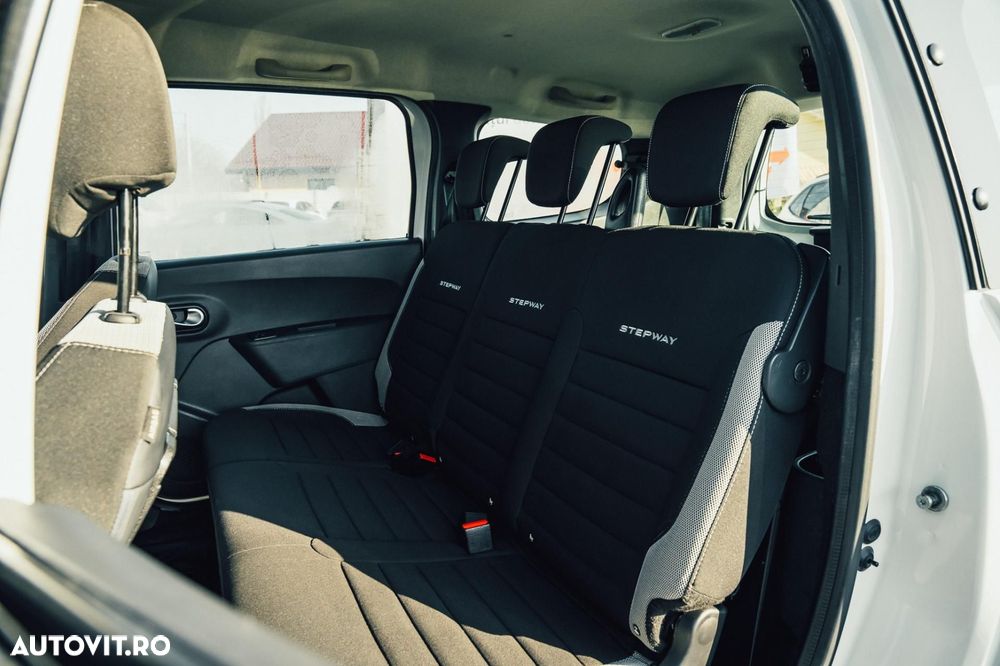 Dacia Lodgy 1.5 Blue dCi Stepway - 13