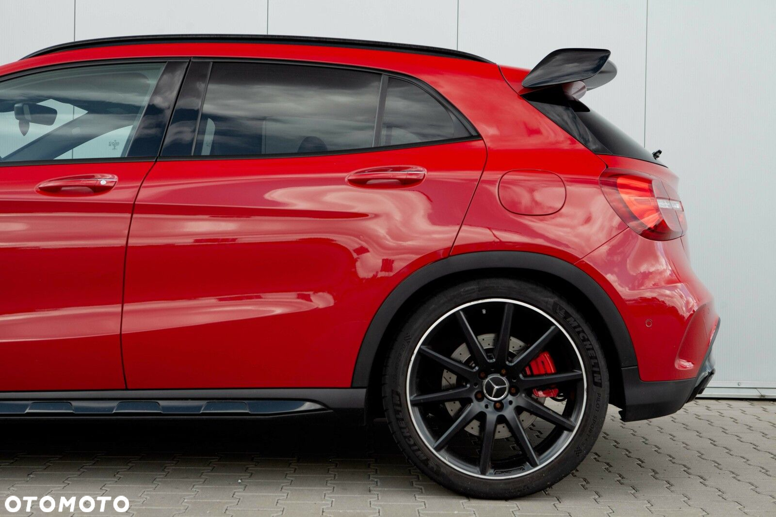 Mercedes-Benz GLA 45 AMG 4-Matic - 10