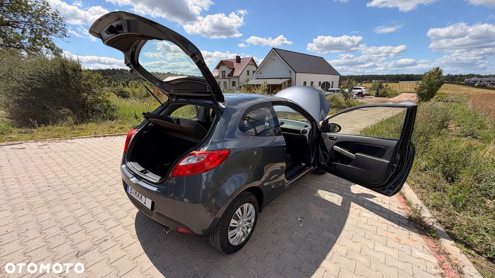 Mazda 2 - 6