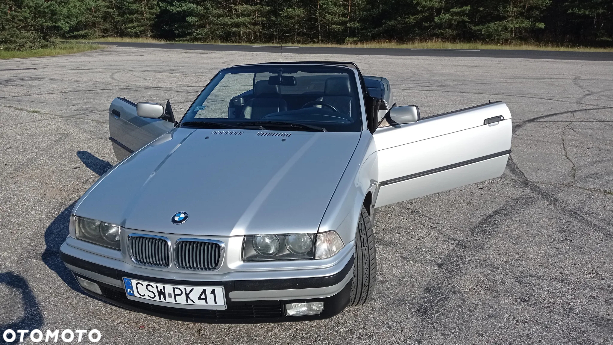 BMW Seria 3 328i Cabriolet - 10