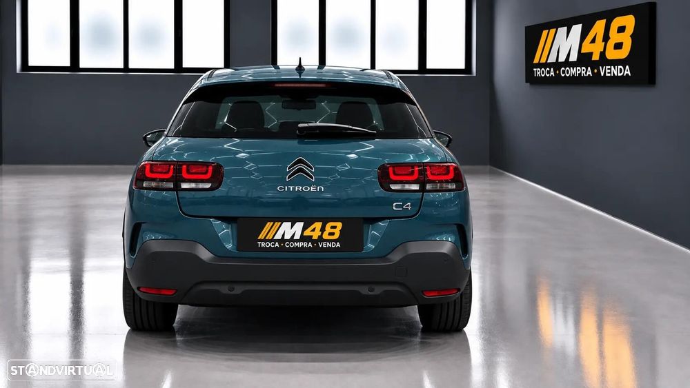 Citroën C4 Cactus 1.2 PureTech Shine EAT6 - 4