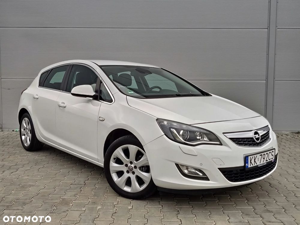 Opel Astra 1.4 Turbo Cosmo - 9