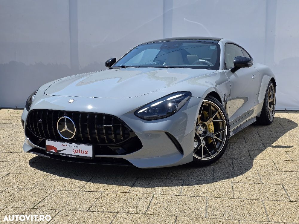 Mercedes-Benz AMG GT - 1