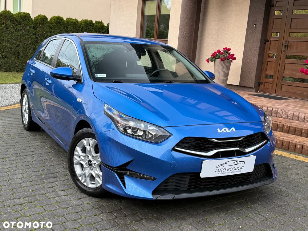 Kia Ceed 1.5 T-GDI M - 2