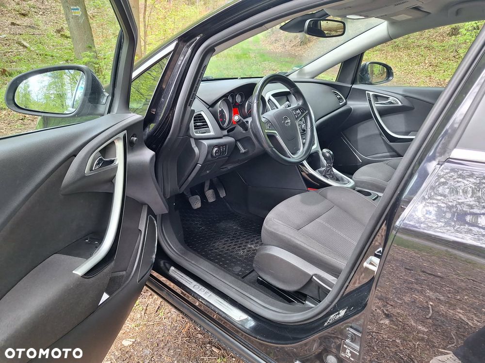 Opel Astra 1.3 CDTI Cosmo ecoFLEX - 6