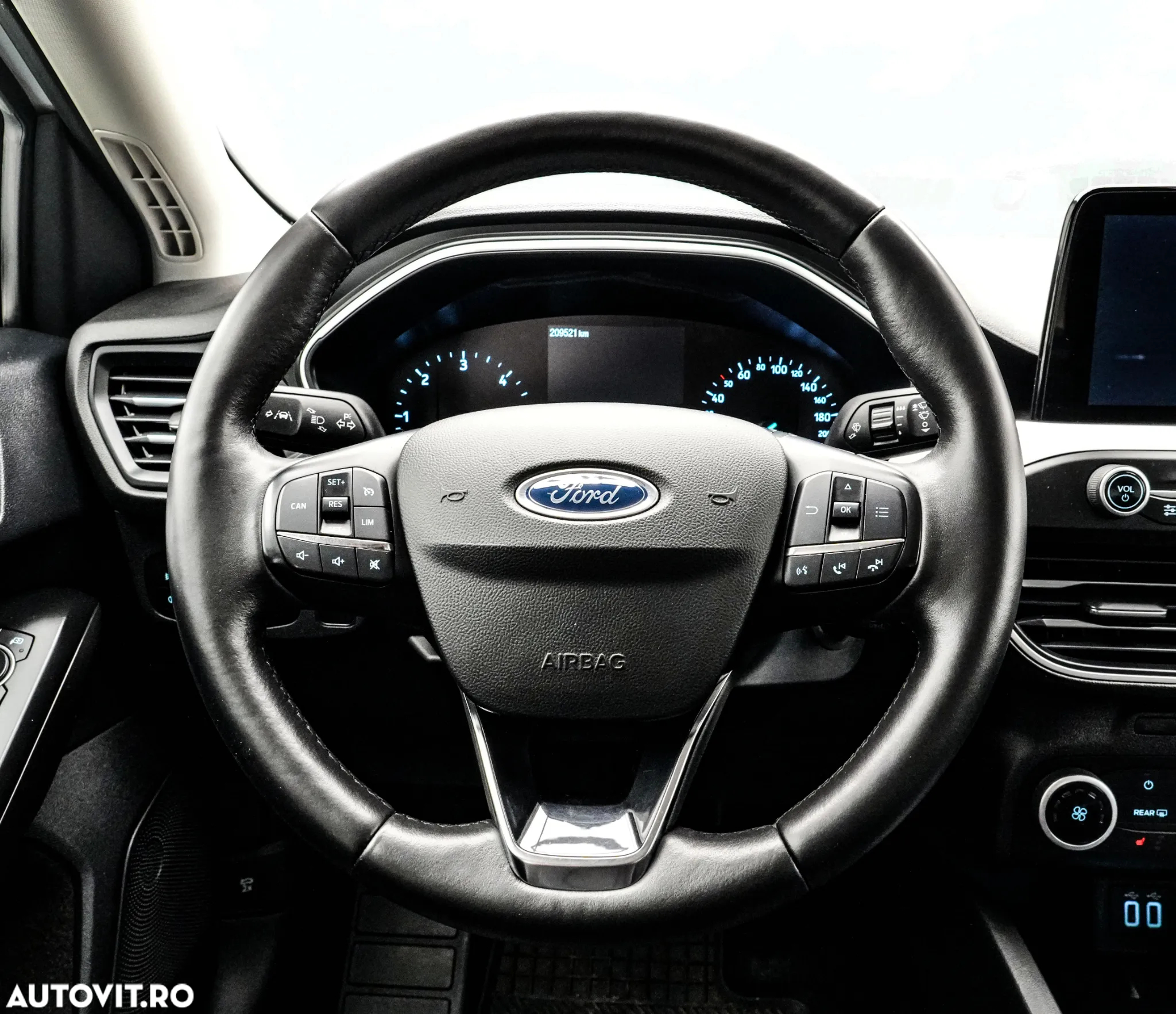 Ford Focus 1.5 EcoBlue Titanium Business - 18