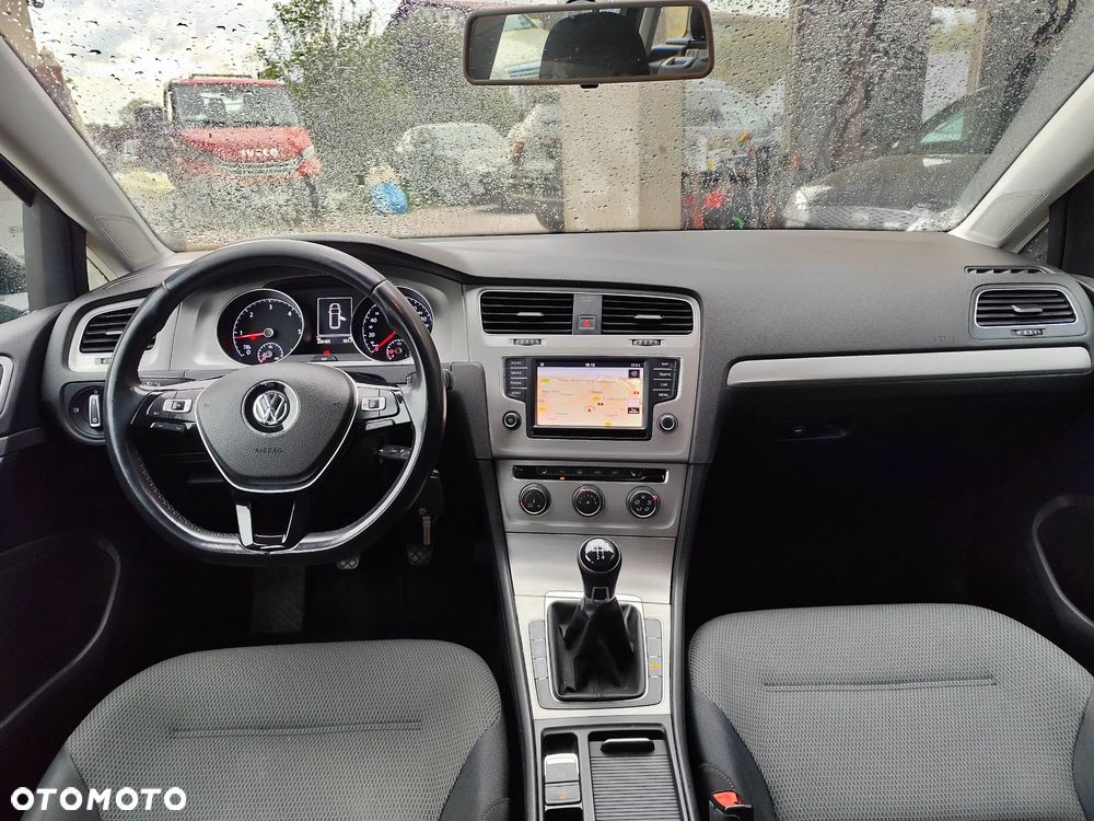 Volkswagen Golf 1.6 TDI BlueMotion Comfortline - 7