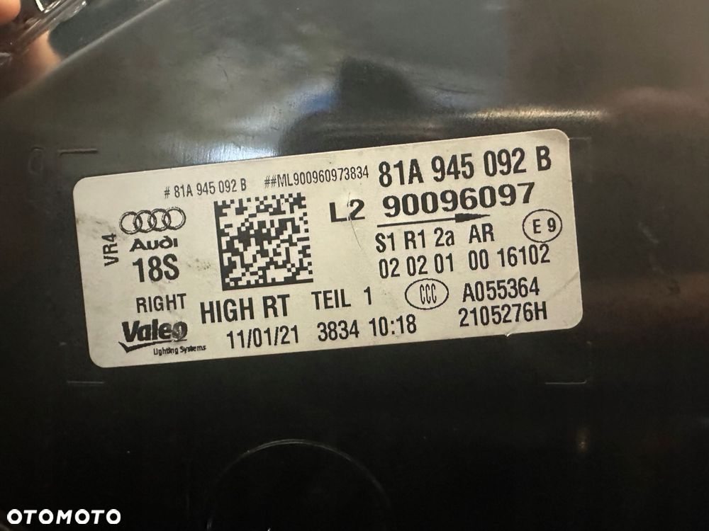 lampa tył tylna prawa led high audi q2 2020- oe 81a945092b - 6