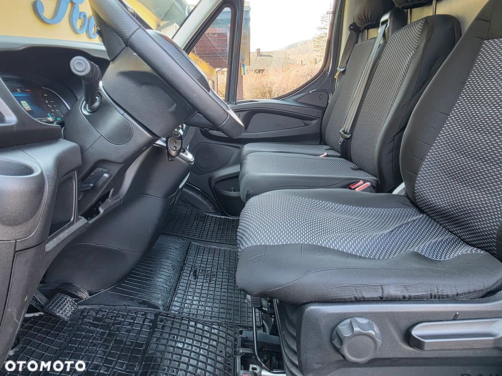 Iveco IVECO DAILY 35S18HA8 V – L3H2 - 24