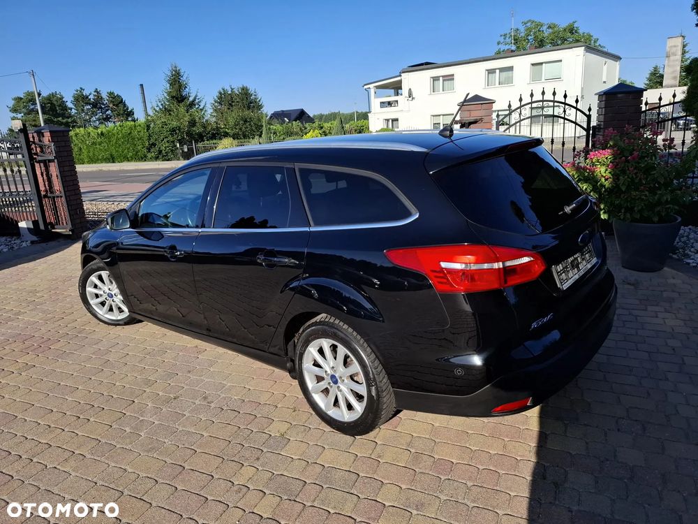 Ford Focus 1.0 EcoBoost Titanium - 5