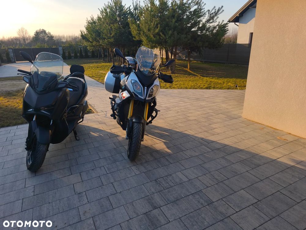 Yamaha X-max - 2