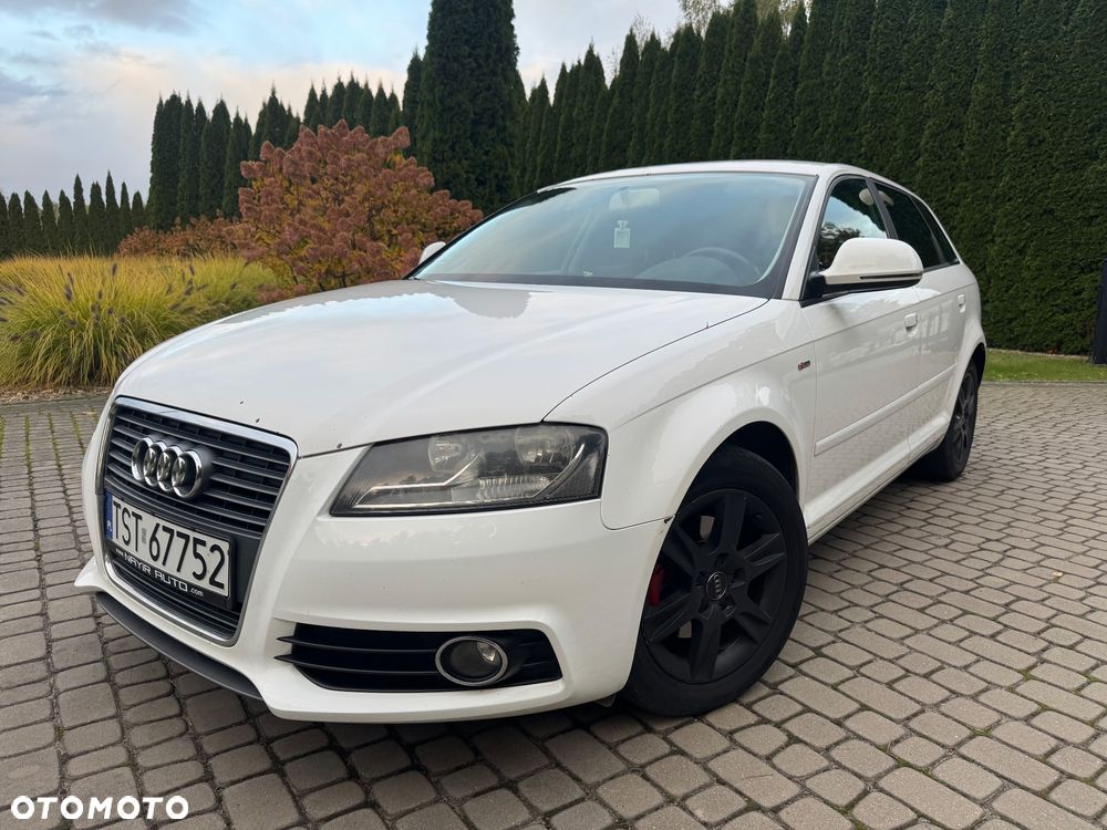 Audi A3 Sportback - 2