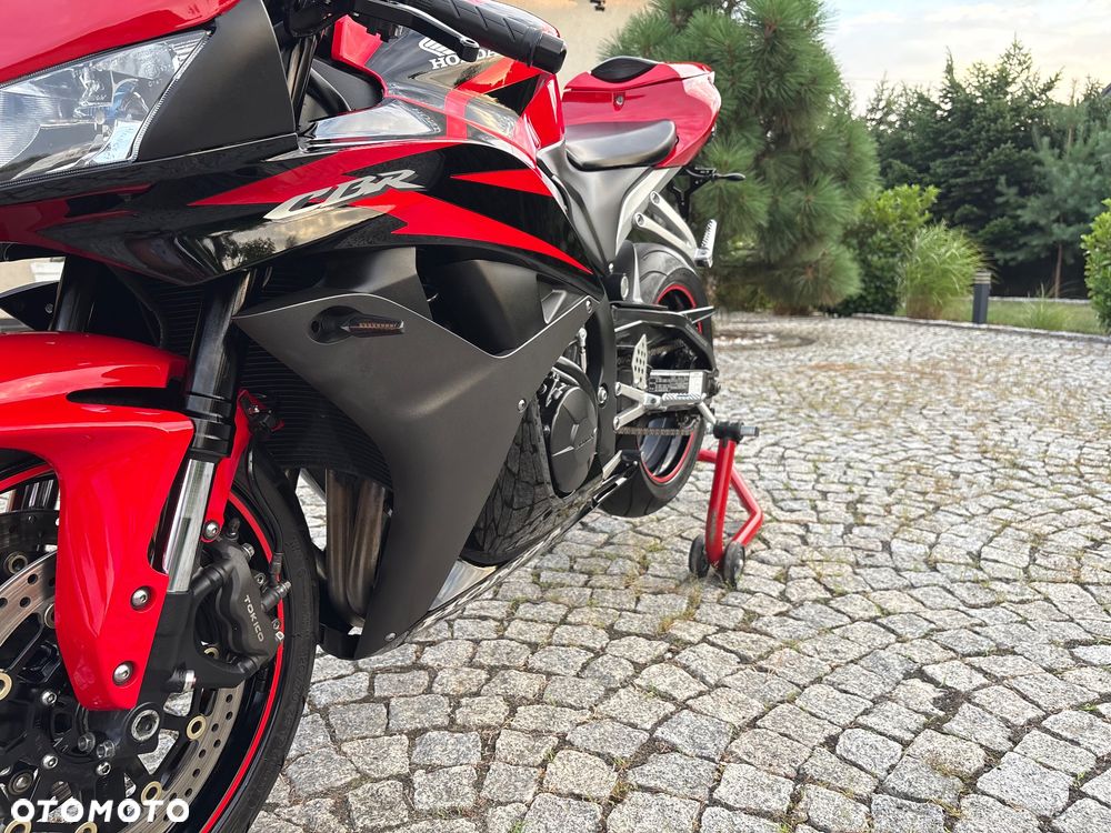 Honda CBR - 22