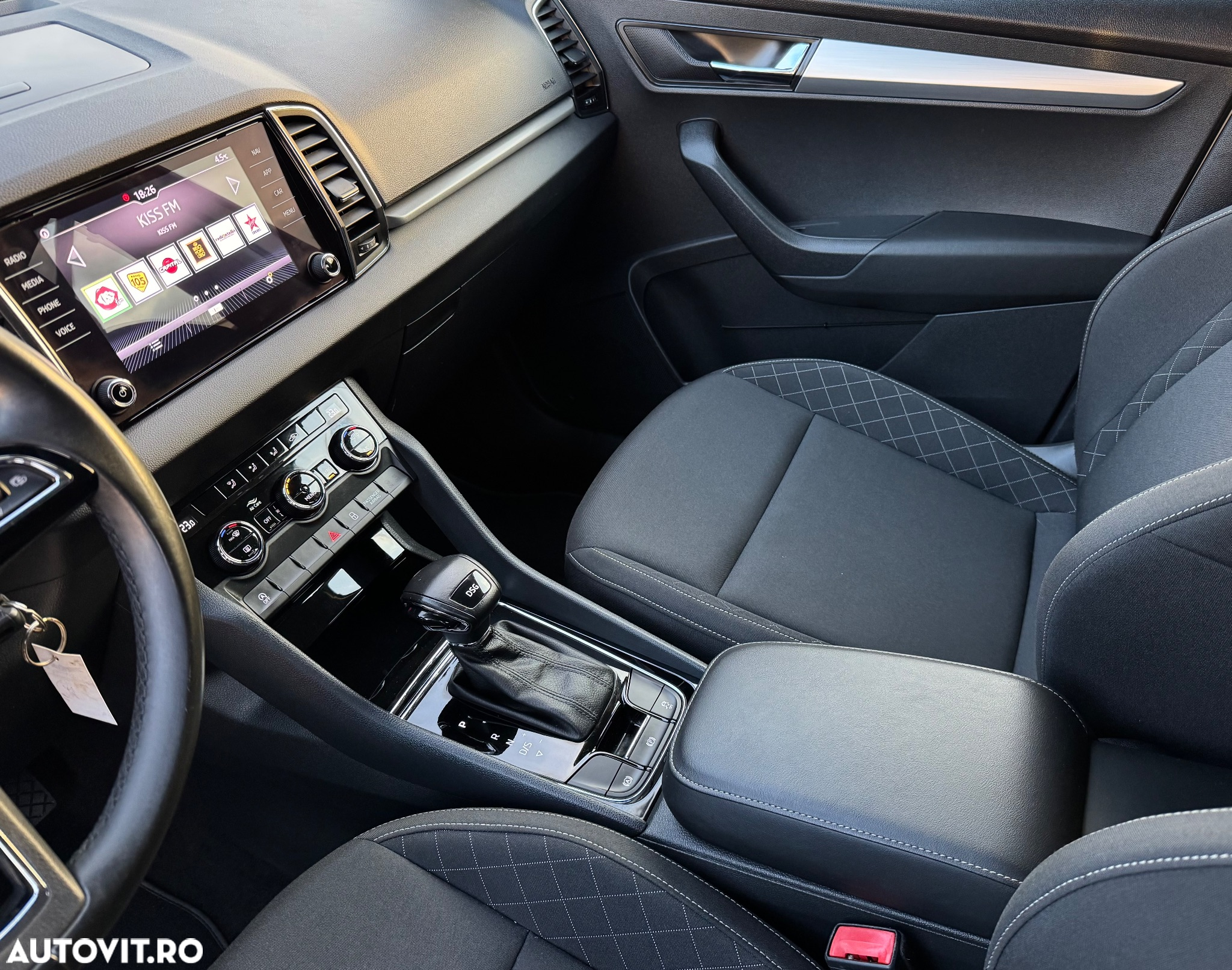 Skoda Karoq 1.6 TDI DSG Ambition - 13