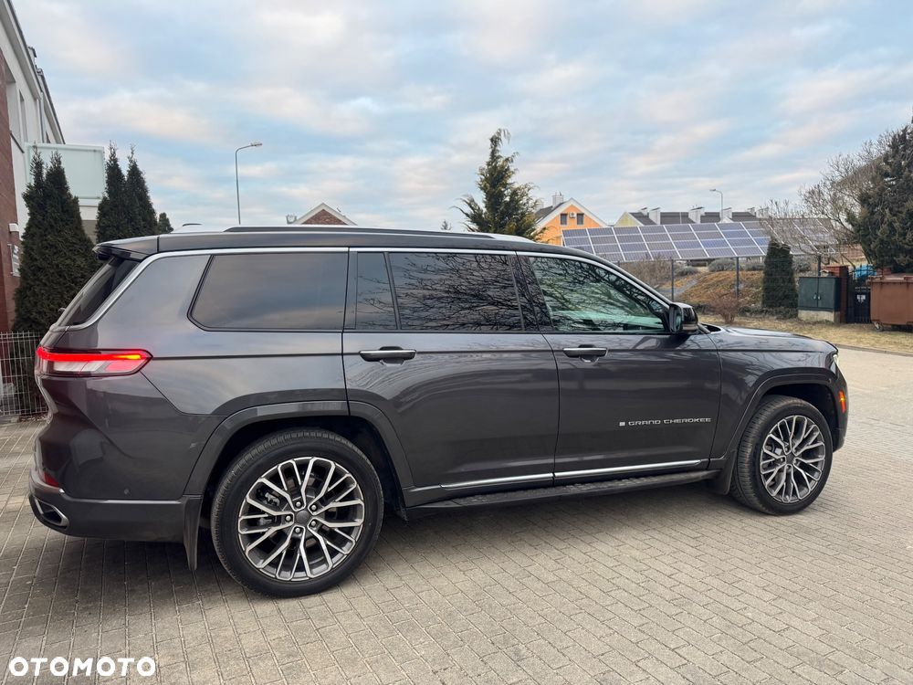 Jeep Grand Cherokee - 8