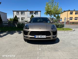 Porsche Macan Standard