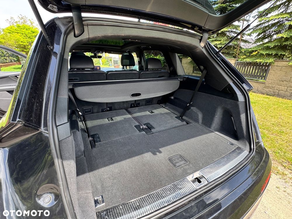 Audi Q7 - 7