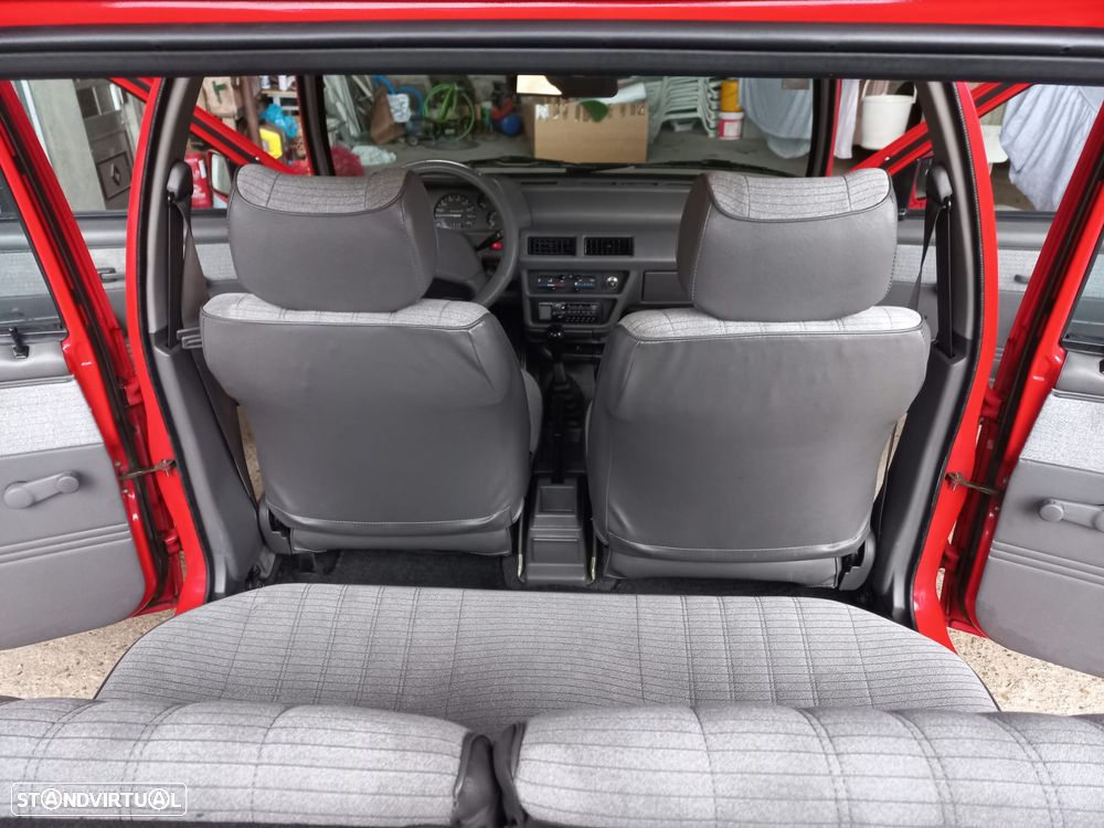 Nissan Micra 1.0 - 9