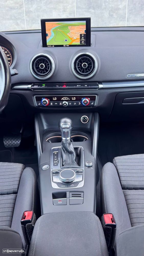 Audi A3 Sportback - 12