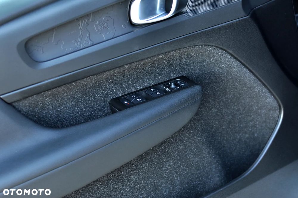 Volvo XC 40 T2 Core - 15